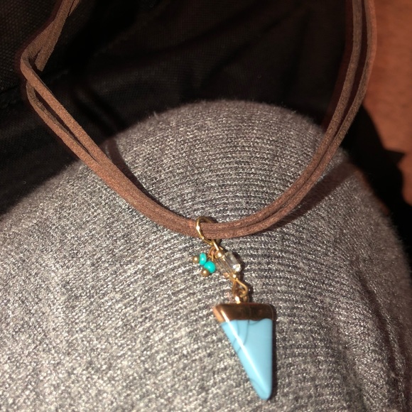 Cute choker necklace - Picture 2 of 2